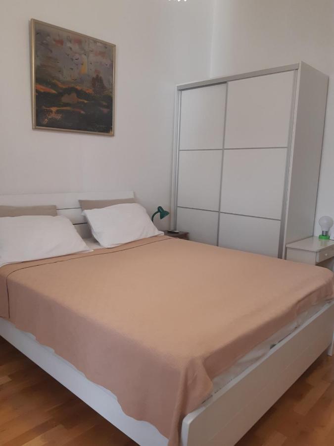 Mulo Stanicica Tivat Exterior photo